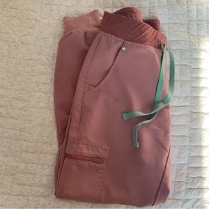 FIGS Mineral Mauve Zamora XSP